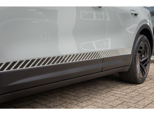Ford Explorer Collection Extended Range RWD 79 kWh | B&O | Wegklapbare Trekhaak | Apple Carplay / Android Auto ... ActivLease financial lease