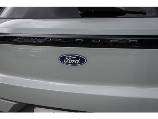 Ford Explorer Collection Extended Range RWD 79 kWh | B&O | Wegklapbare Trekhaak | Apple Carplay / Android Auto ... ActivLease financial lease