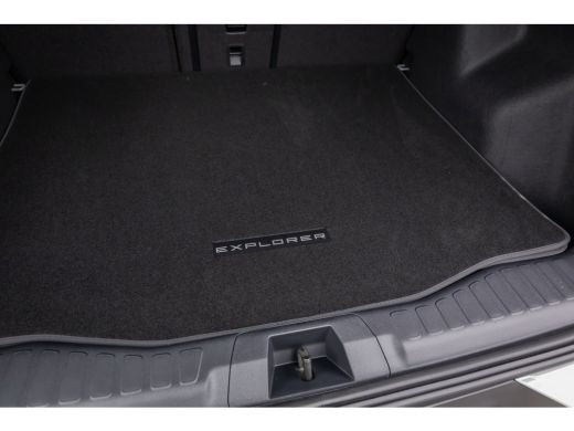 Ford Explorer Collection Extended Range RWD 79 kWh | B&O | Wegklapbare Trekhaak | Apple Carplay / Android Auto ... ActivLease financial lease