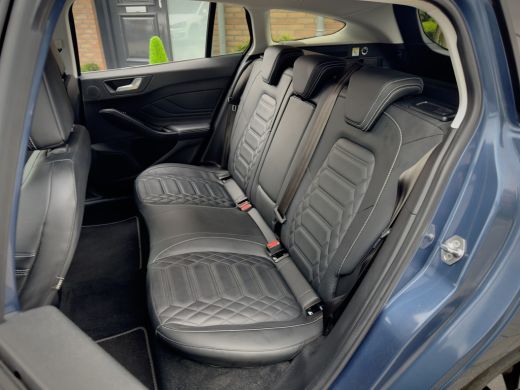 Ford Focus 1.0 AUT7 ECOBOOST HYBRID TITANIUM LEDER NAVI CAMERA DIGI-DASH APPLE-CARPLAY LED LMV PDC ActivLease financial lease