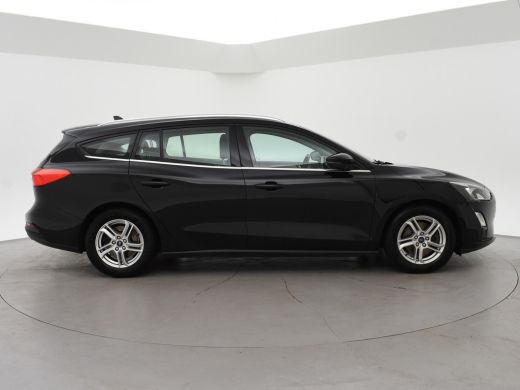 Ford Focus 1.5 ECOBLUE DIESEL + TREKHAAK | ADAPTIVE CRUISE | APPLE CARPLAY | STOELVERW. | CAMERA ActivLease financial lease