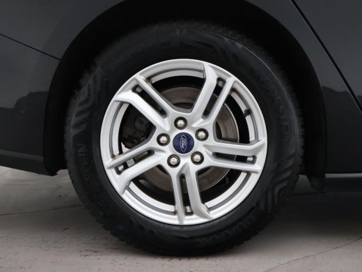 Ford Focus 1.5 ECOBLUE DIESEL + TREKHAAK | ADAPTIVE CRUISE | APPLE CARPLAY | STOELVERW. | CAMERA ActivLease financial lease