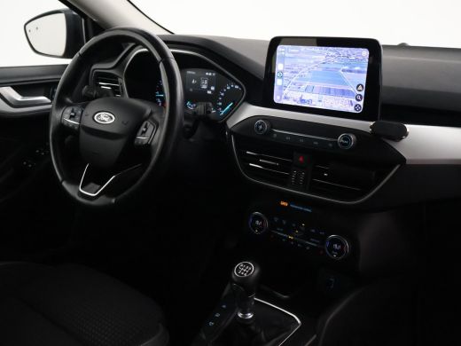 Ford Focus 1.5 ECOBLUE DIESEL + TREKHAAK | ADAPTIVE CRUISE | APPLE CARPLAY | STOELVERW. | CAMERA ActivLease financial lease