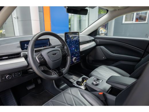 Ford Mustang Mach-E Mach-E Extended RWD 98 kWh | Drivers Assistance Pack | B&O | Leder | 360 Camera | Winter Pack | A... ActivLease financial lease