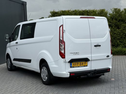 Ford Transit Custom 2.0 TDCI / L2H1 / DUBBELE CABINE / 1e EIG. / INRICHTING / TREKHAAK / CAMERA / 6-PERS. ActivLease financial lease