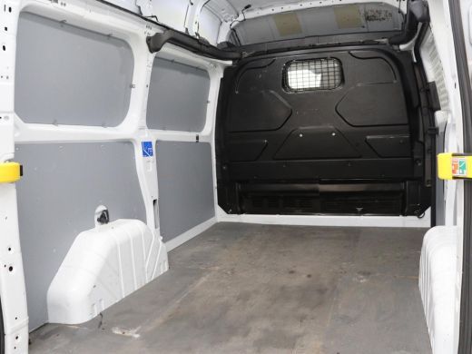 Ford Transit Custom 340 2.0 TDCI L1H2 Trend | 3 zitplaatsen | Stoelverwarming | Voorruitverwarming | Camera | PDC voo... ActivLease financial lease