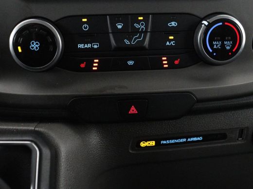 Ford Transit Custom 340 2.0 TDCI L1H2 Trend | 3 zitplaatsen | Stoelverwarming | Voorruitverwarming | Camera | PDC voo... ActivLease financial lease