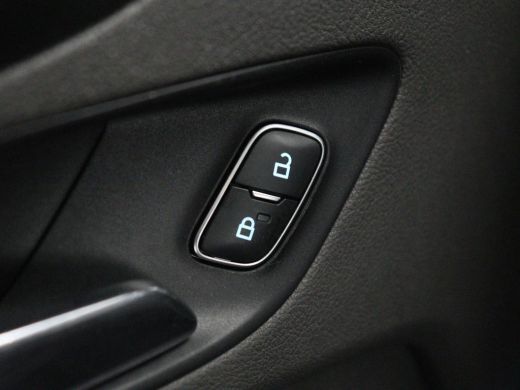 Ford Transit Custom 340 2.0 TDCI L1H2 Trend | 3 zitplaatsen | Stoelverwarming | Voorruitverwarming | Camera | PDC voo... ActivLease financial lease