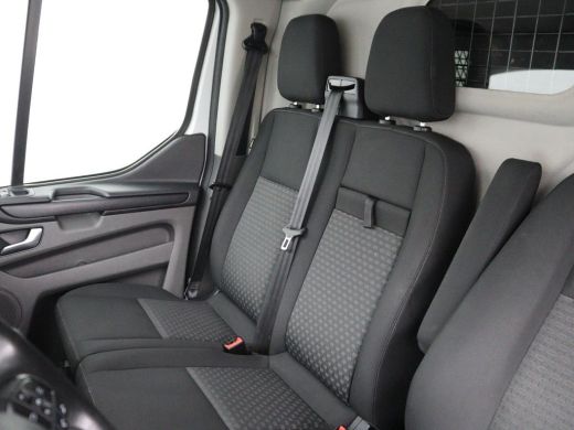 Ford Transit Custom 340 2.0 TDCI L1H2 Trend | 3 zitplaatsen | Stoelverwarming | Voorruitverwarming | Camera | PDC voo... ActivLease financial lease