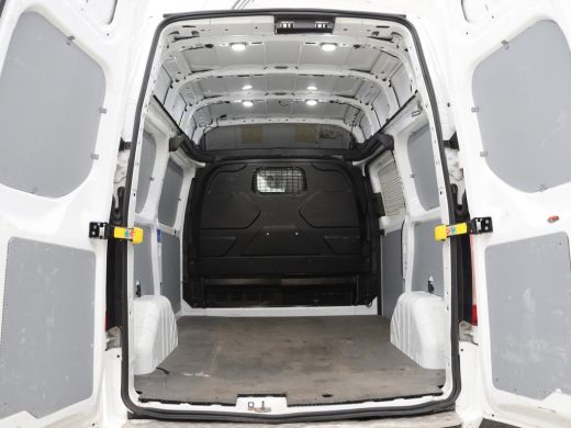 Ford Transit Custom 340 2.0 TDCI L1H2 Trend | 3 zitplaatsen | Stoelverwarming | Voorruitverwarming | Camera | PDC voo... ActivLease financial lease