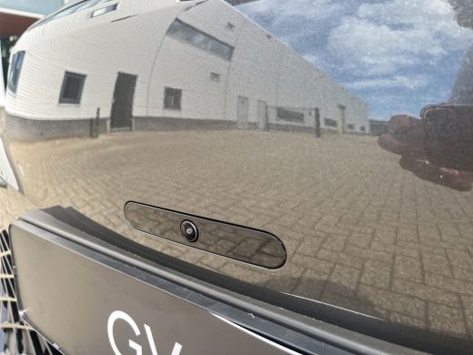 Genesis GV60 84 kWh 229pk First Edition | 360 Camera | Winterpakket | 19" Lichtmetaal | Parkeer Assistent | Ad... ActivLease financial lease