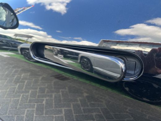 Genesis GV60 84 kWh 229pk First Edition | 360 Camera | Winterpakket | 19" Lichtmetaal | Parkeer Assistent | Ad... ActivLease financial lease