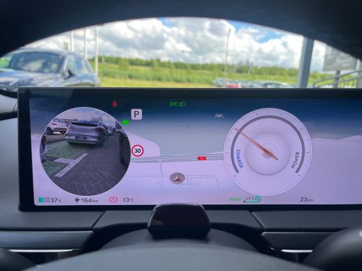 Genesis GV60 84 kWh 229pk First Edition | 360 Camera | Winterpakket | 19" Lichtmetaal | Parkeer Assistent | Ad... ActivLease financial lease