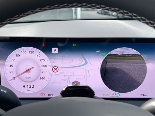 Genesis GV70 84 kWh 490pk AWD First Edition | 360 Camera | Winterpakket | 19" Lichtmetaal | Parkeer Assistent ... ActivLease financial lease