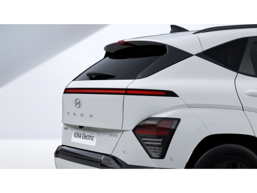 Hyundai Kona Long Range Pure Edition 64.8 kWh | &euro;1500,- korting !! | Vanaf &euro;419,- Private Lease p/m ! ActivLease financial lease