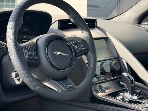 Jaguar F-Type P575 AWD R 75 | Alcantara hemel | Sportuitlaat | Performance Seats |  | Koel/verwarmbare stoelen ActivLease financial lease