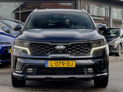 Kia Sorento 1.6 T-GDI AUT6 HYBRID 7PERS EXECUTIVE-LINE PANODAK DESIGNO-LEDER NAVI CAMERA DIGI-DASH APPLE-CARP... ActivLease financial lease
