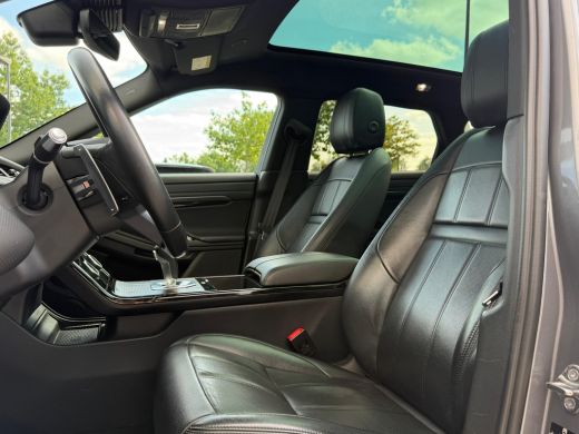 Land Rover Range Rover Evoque P300e AWD R-Dynamic S | Black Pack | Cold Climate | Pano | 20 Inch | 360gr camera | Meridian | Ke... ActivLease financial lease