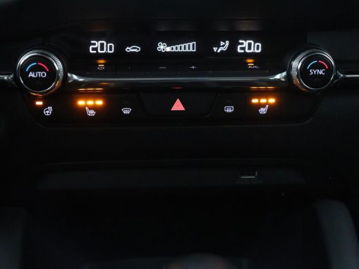 Mazda 3 2.0 e-SkyActiv-G M Hybrid 122 Comfort | Head-Up | Adaptive cruise | Camera | Carplay | Stuurverwa... ActivLease financial lease