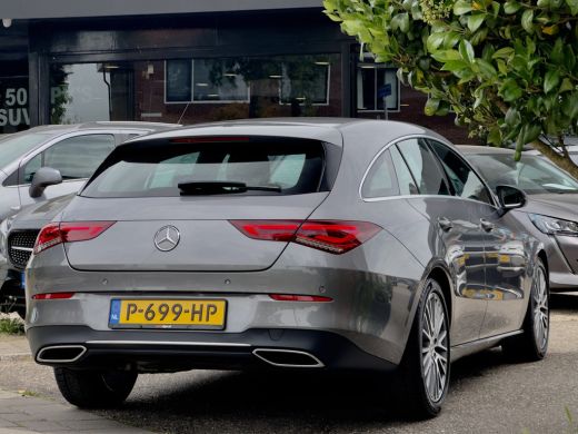 Mercedes-Benz CLA Shooting Brake 180 AUT7 SOLUTION LUXURY. VOL-LEDER 18 INCH-LMV NAVI CAMERA DIGI-DASH LED PDC ActivLease financial lease