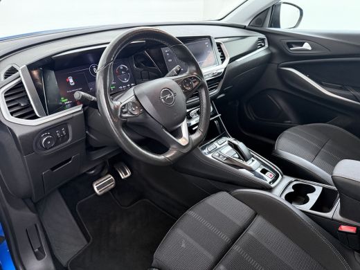 Opel Grandland 1.6 Turbo Plug-In Hybrid Level 4 / Navigatie / Camera / Parkeersensoren / Carplay / Dodehoek / LE... ActivLease financial lease