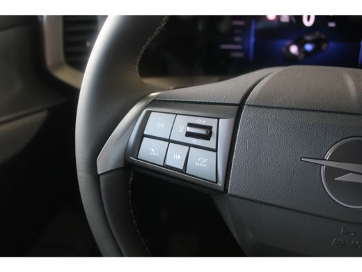 Opel Mokka 1.2 Turbo Hybrid Edition | Navigatie | Stoel- & stuurverwarming | LED koplampen | ACC | Keyless | ActivLease financial lease