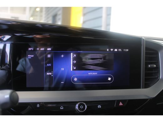 Opel Mokka 1.2 Turbo Hybrid Edition | Navigatie | Stoel- & stuurverwarming | LED koplampen | ACC | Keyless | ActivLease financial lease
