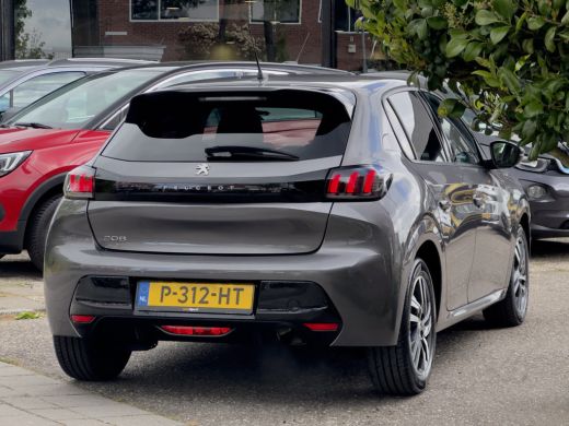 Peugeot 208 1.2 AUT8 ALLURE NAVI AIRCO APPLE-CARPLAY LED LMV PDC ActivLease financial lease