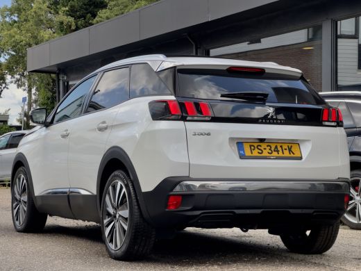Peugeot 3008 1.6 BLUE-HDI GT-Line PANODAK SPORTLEDER 19 INCH-LMV NAVI CAMERA LED  PDC ORG.127d.KM!!! ActivLease financial lease