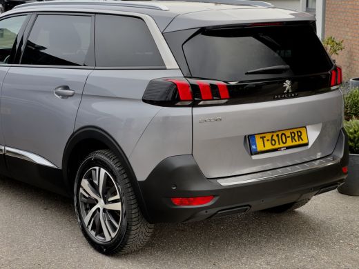 Peugeot 5008 1.2 AUT8 ALLURE-PACK 7PERS DESIGNO-LEDER NAVI CAMERA DIGI-DASH APPLE-CARPLAY LED LMV PDC ActivLease financial lease