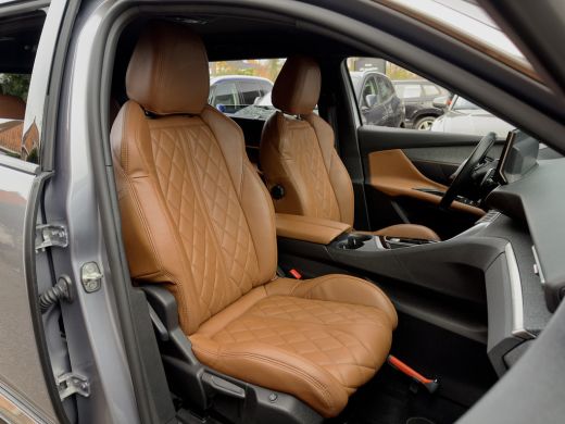 Peugeot 5008 1.2 AUT8 ALLURE-PACK 7PERS DESIGNO-LEDER NAVI CAMERA DIGI-DASH APPLE-CARPLAY LED LMV PDC ActivLease financial lease