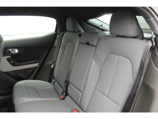 Polestar 2 Standard Range Single Motor 63kWh | Camera | Ele. Achterklep | Stoelverw. | Carplay | Keyless | L... ActivLease financial lease