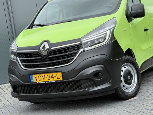 Renault Trafic 1.6 dCi / L1H1 / 1e EIG. / BOTT INRICHTING / TREKHAAK / IMPERIAAL / 3-ZITS / AIRCO / CRUISE / NAVI ActivLease financial lease