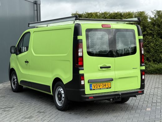 Renault Trafic 1.6 dCi / L1H1 / 1e EIG. / BOTT INRICHTING / TREKHAAK / IMPERIAAL / 3-ZITS / AIRCO / CRUISE / NAVI ActivLease financial lease