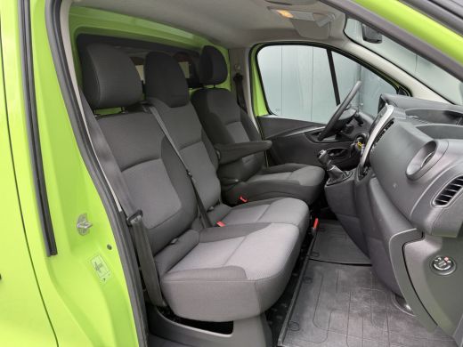 Renault Trafic 1.6 dCi / L1H1 / 1e EIG. / BOTT INRICHTING / TREKHAAK / IMPERIAAL / 3-ZITS / AIRCO / CRUISE / NAVI ActivLease financial lease