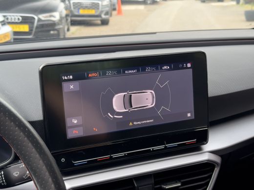Seat Leon 1.0 TSI FR LAUNCH EDITION 95D.KM!! LEDER NAVI DIGI-DASH APPLE-CARPLAY LED LMV PDC ActivLease financial lease