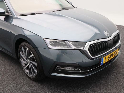Skoda Octavia Combi 1.5 e-TSi 150 Pk Automaat Business Edition Plus | Stoelverwarming | Camera | Adaptive Cruis... ActivLease financial lease
