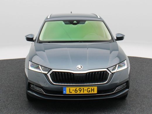 Skoda Octavia Combi 1.5 e-TSi 150 Pk Automaat Business Edition Plus | Stoelverwarming | Camera | Adaptive Cruis... ActivLease financial lease