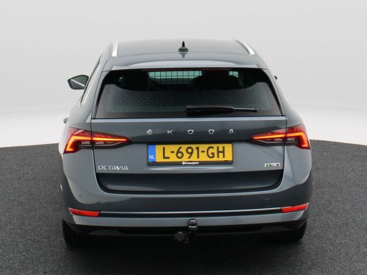 Skoda Octavia Combi 1.5 e-TSi 150 Pk Automaat Business Edition Plus | Stoelverwarming | Camera | Adaptive Cruis... ActivLease financial lease