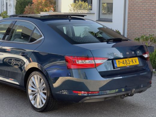 Skoda Superb 1.4 TSI iV AUT6 EDITION PLUS PANODAK NAVI CAMERA DIGI-DASH APPLE-CARPLAY LED LMV PDC ActivLease financial lease