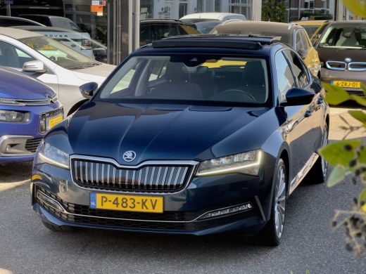 Skoda Superb 1.4 TSI iV AUT6 EDITION PLUS PANODAK NAVI CAMERA DIGI-DASH APPLE-CARPLAY LED LMV PDC ActivLease financial lease