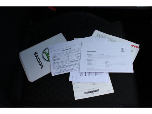 Skoda Superb Combi 1.4 TSI iV Business Edition SOh 92% NAVI LED ECC STANDKACHEL 58000KM!!! ActivLease financial lease