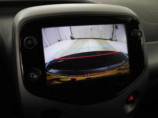 Toyota Aygo 1.0 VVT-i x-joy | Carplay | Camera | DAB | Climate control | Speedlimiter | Bluetooth ActivLease financial lease