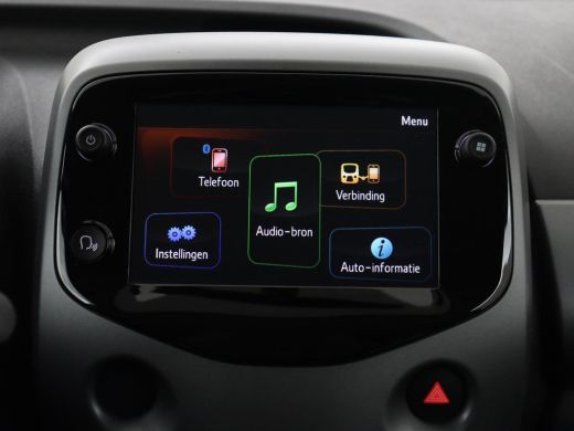 Toyota Aygo 1.0 VVT-i x-joy | Carplay | Camera | DAB | Climate control | Speedlimiter | Bluetooth ActivLease financial lease