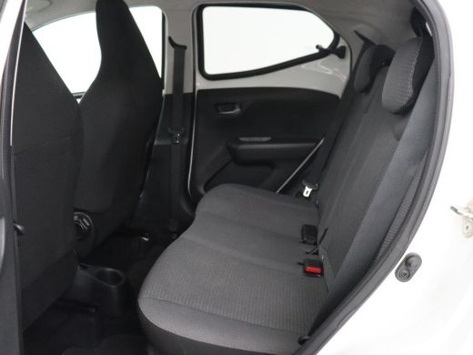 Toyota Aygo 1.0 VVT-i x-joy | Carplay | Camera | DAB | Climate control | Speedlimiter | Bluetooth ActivLease financial lease