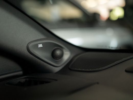 Toyota Yaris 1.5 Hybrid 130 Executive | Panodak | JBL | Head Up | Stuur & Stoel verw. | Premium Pack | Prijs R... ActivLease financial lease