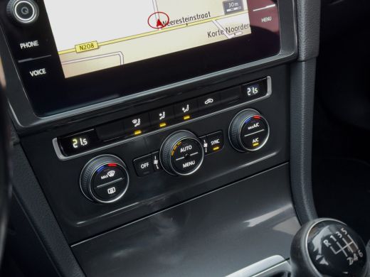 Volkswagen Golf 1.0 TSI HIGHLINE NAVI CAMERA AIRCO LED LMV PDC ActivLease financial lease