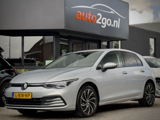 Volkswagen Golf 1.0 TSI LIFE NAVI DIGI-DASH APPLE-CARPLAY LED LMV PDC ActivLease financial lease