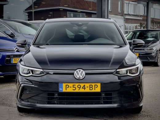 Volkswagen Golf 1.5 eTSI AUT7 R-LINE+ SPORT-INT NAVI CAMERA DIGI-DASH APPLE-CARPLAY LED LMV PDC ActivLease financial lease