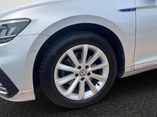 Volkswagen Passat Variant 1.4 TSI PHEV GTE Business | 218 Pk | Trekhaak | A.camera | Stoelverwarming | ActivLease financial lease